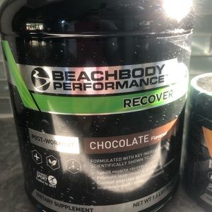 Beachbody recover chocolate- never opened